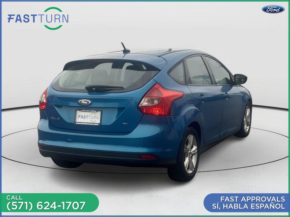Used 2014 Ford Focus SE w/ SE Winter Package FWD image 12