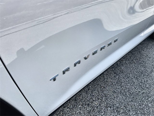 Certified 2025 Chevrolet Traverse LT image 31