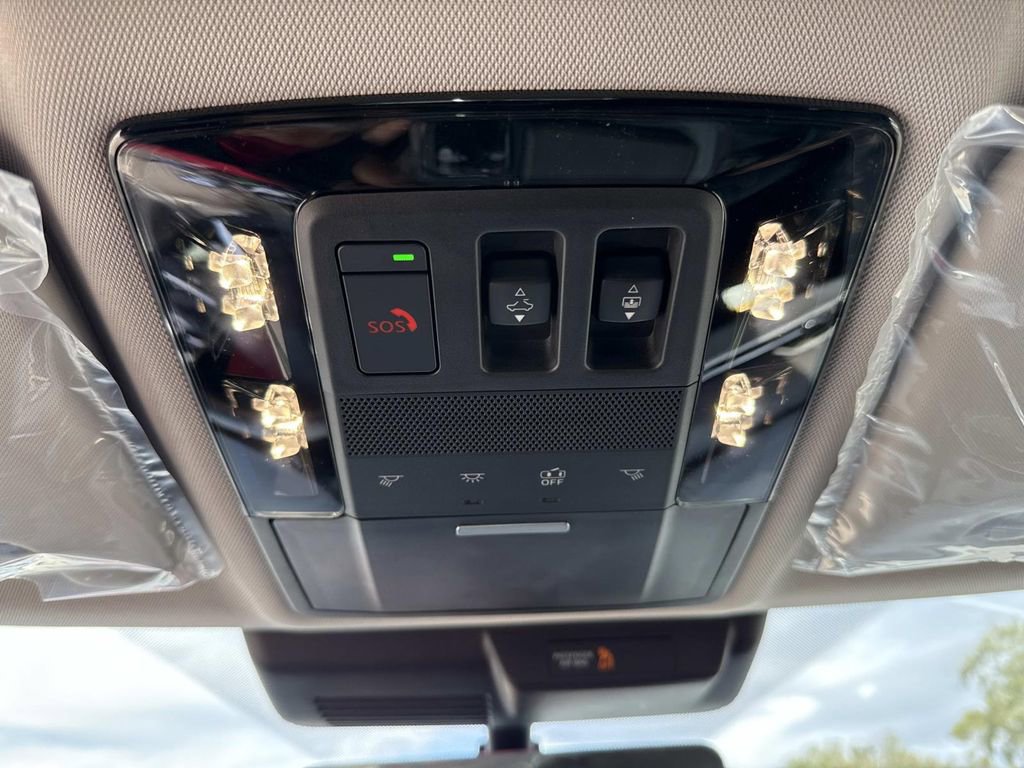 New 2026 Mitsubishi Outlander SEL image 43