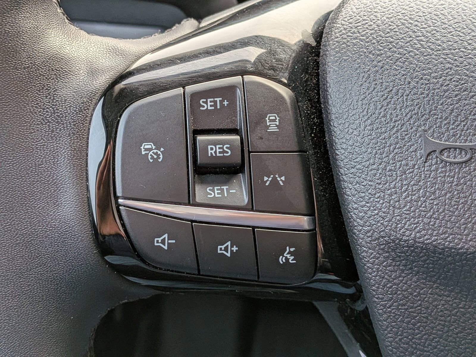 Certified 2023 Ford Escape Active w/ Tech Pack #2 image 29