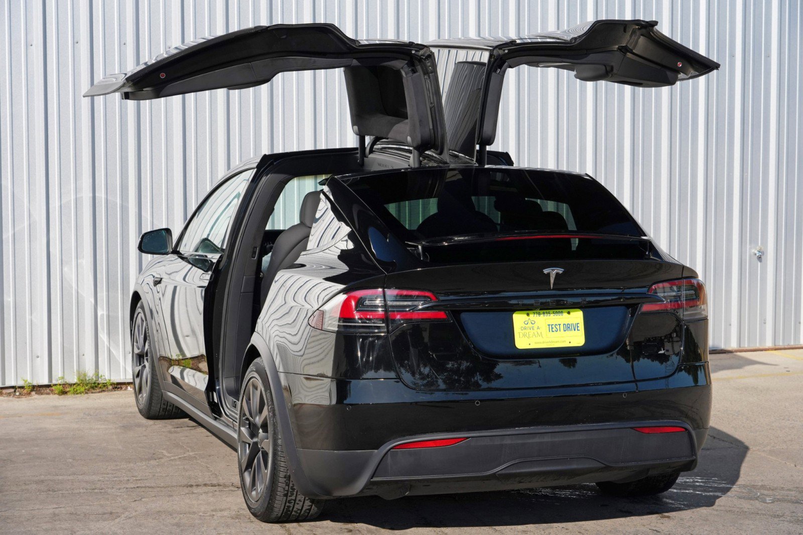 Used 2022 Tesla Model X image 51