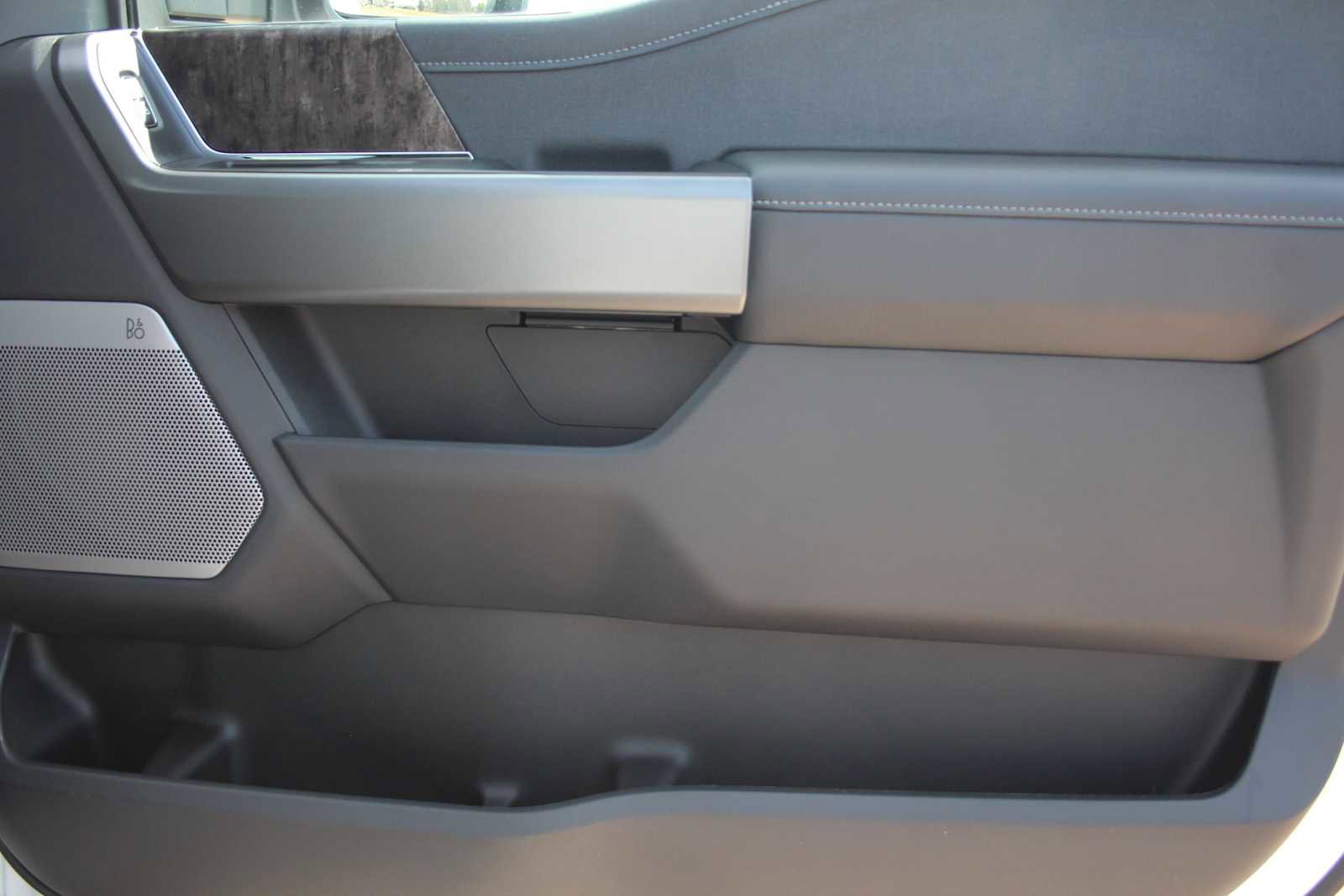 New 2026 Ford F250 Lariat image 32
