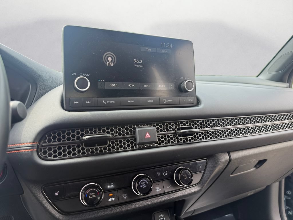 Certified 2025 Honda HR-V Sport image 17