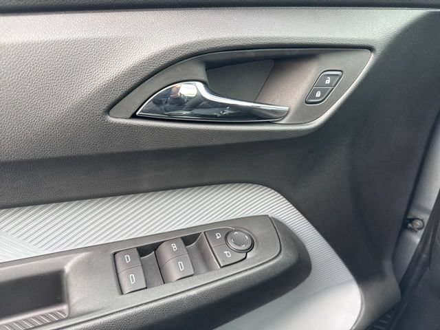New 2027 Chevrolet Bolt RS w/ Technology Package FWD image 21