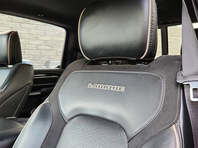 Used 2021 RAM 1500 Laramie w/ Sport Appearance Package AWD/4WD image 16