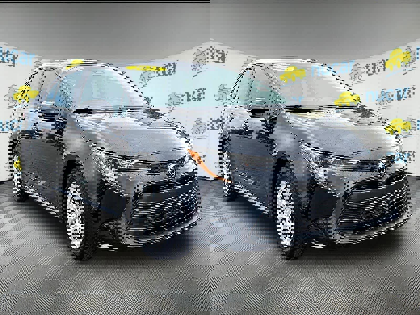 Used 2025 Toyota Corolla LE image 1