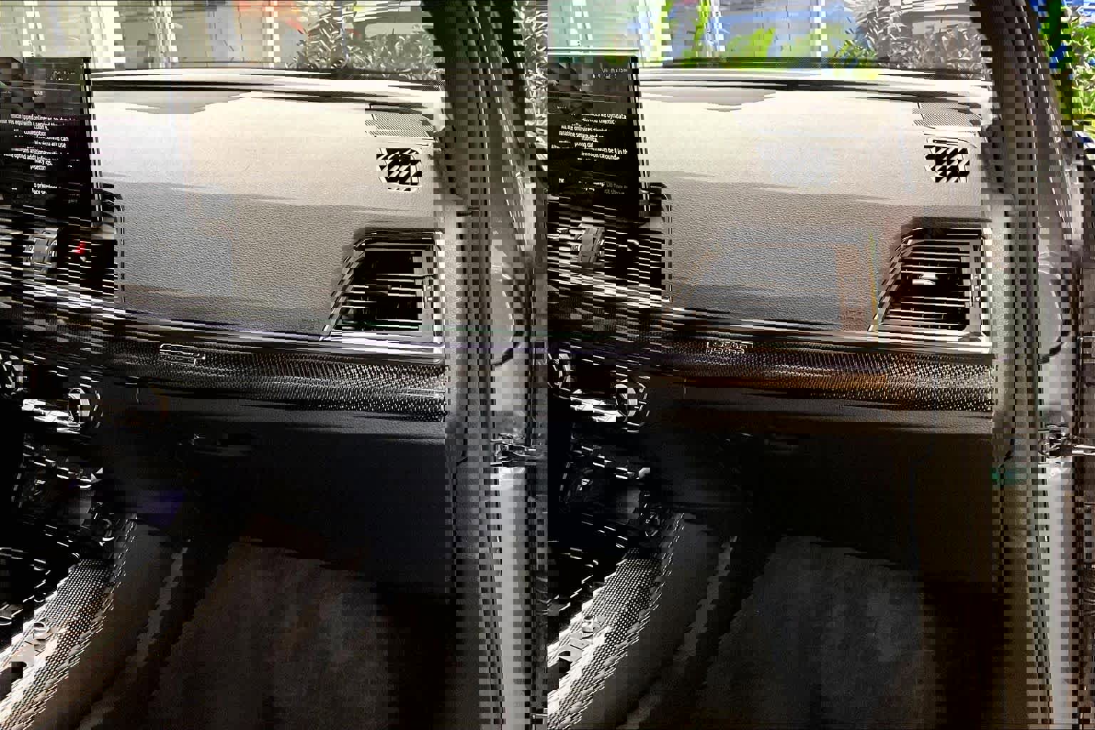 Used 2023 Audi SQ5 Prestige w/ Prestige Package image 17