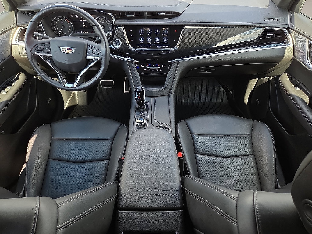 Certified 2024 Cadillac XT6 Sport w/ LPO, ONYX Package AWD/4WD image 12