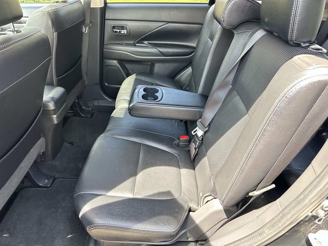 Used 2018 Mitsubishi Outlander ES AWD/4WD image 11