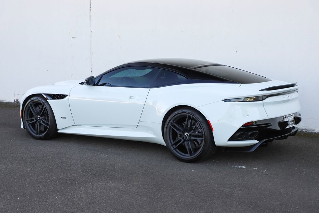 Used 2019 Aston Martin DBS Superleggera RWD image 16