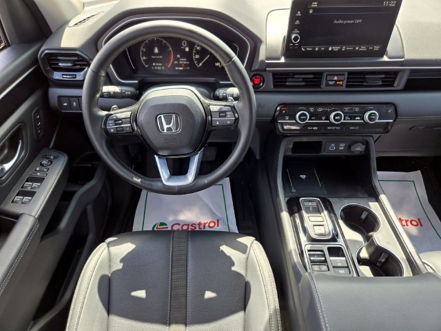 Used 2025 Honda Pilot EX-L image 13