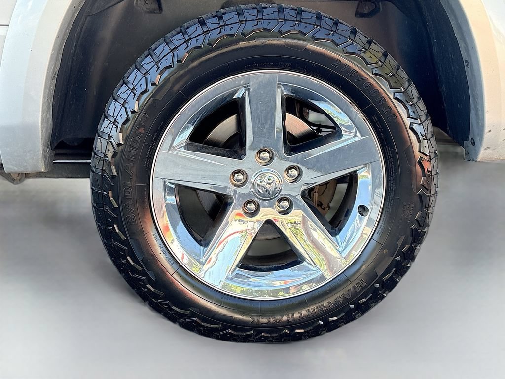 Used 2018 RAM 1500 Laramie w/ Convenience Group AWD/4WD image 32