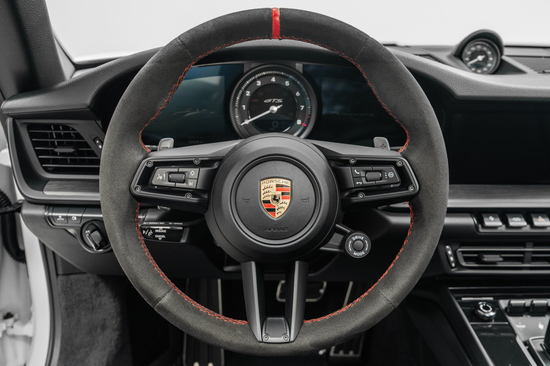 Used 2023 Porsche 911 Carrera GTS RWD image 15