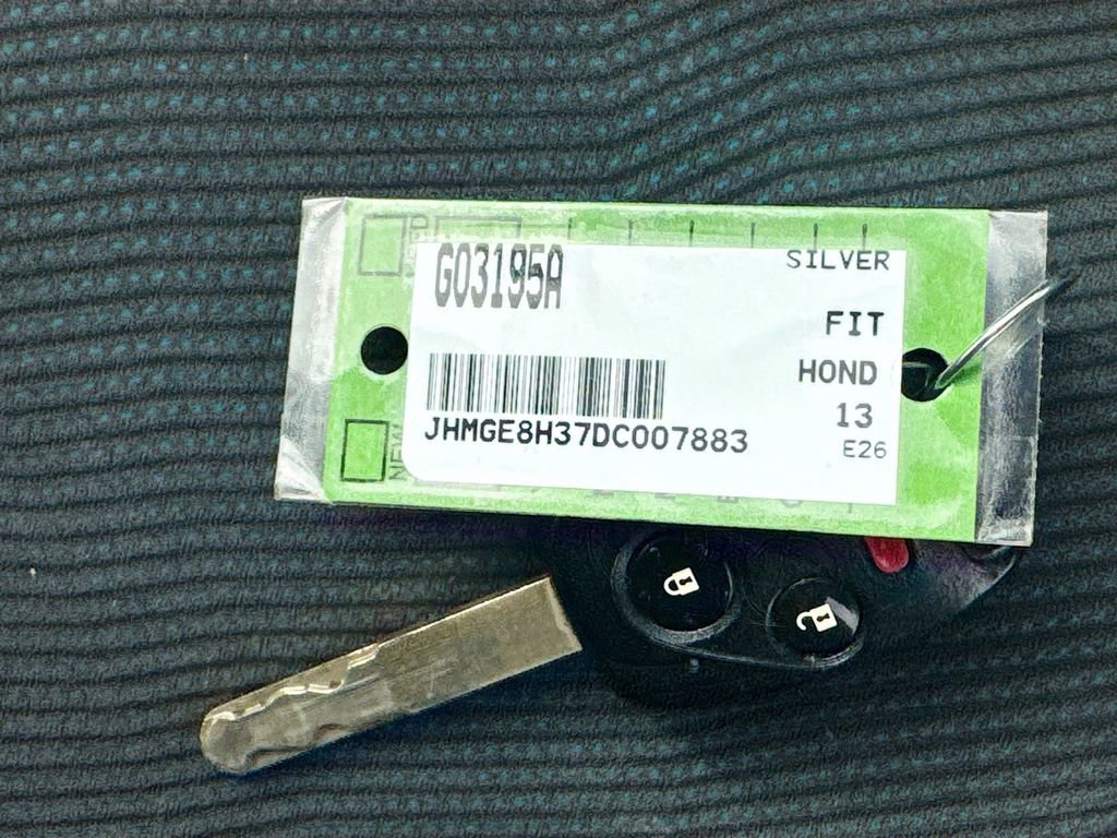Used 2013 Honda Fit image 32