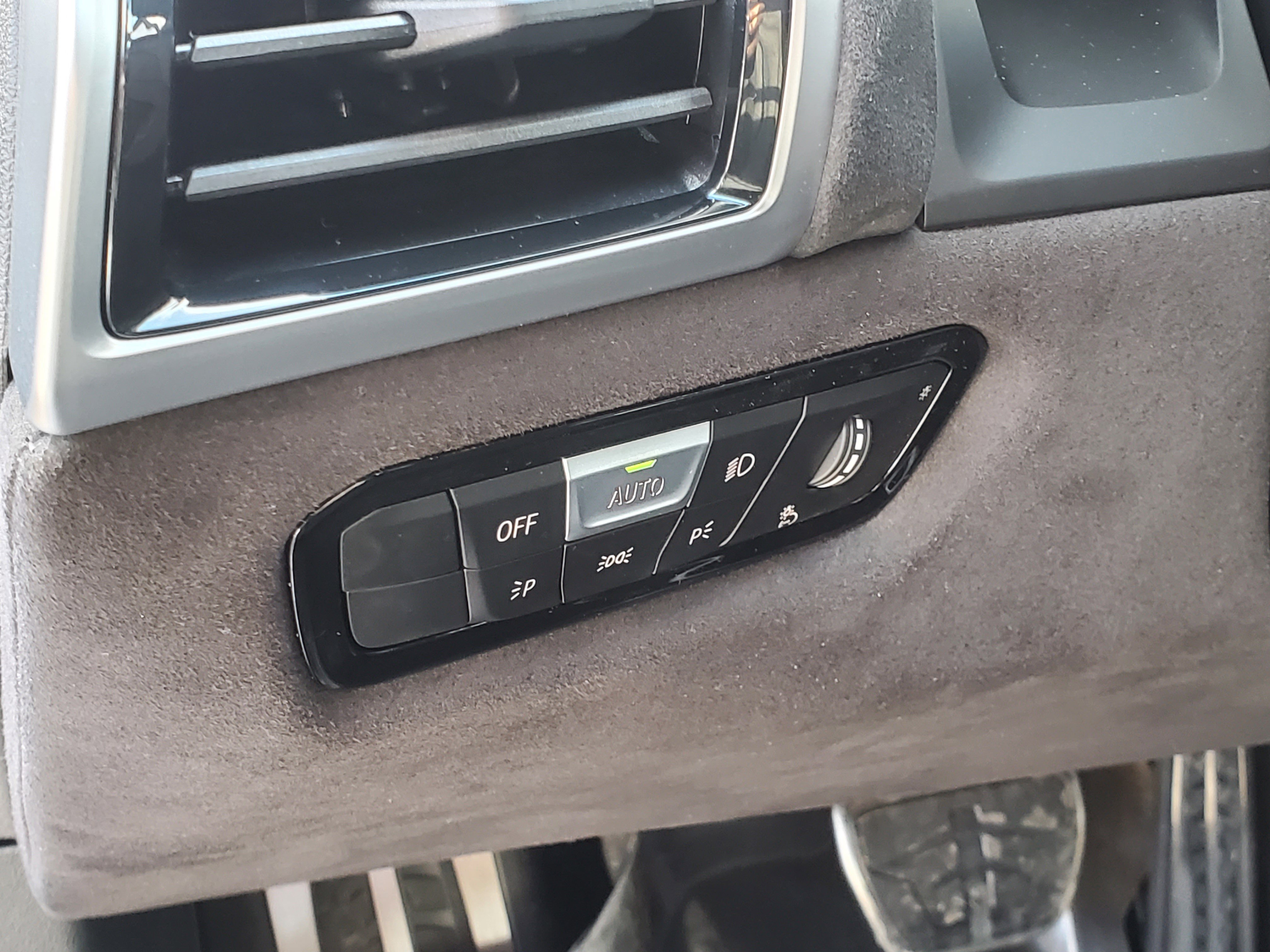 New 2026 BMW M850i xDrive image 11