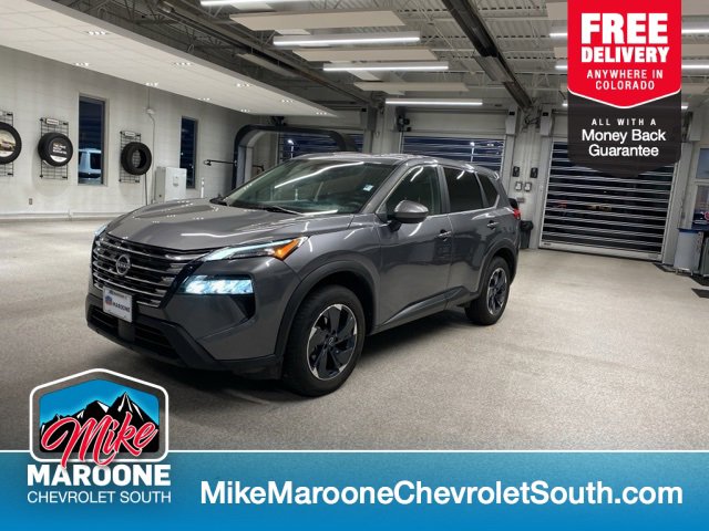 Used 2024 Nissan Rogue SV