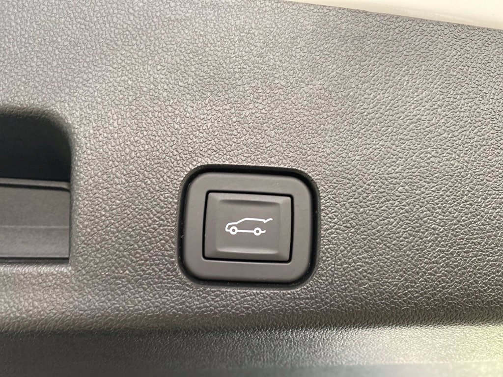 Certified 2026 Buick Enclave Sport Touring AWD/4WD image 10