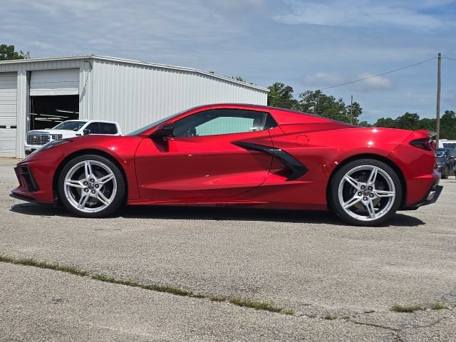 Used 2022 Chevrolet Corvette Stingray Preferred Conv w/ 2LT RWD image 2