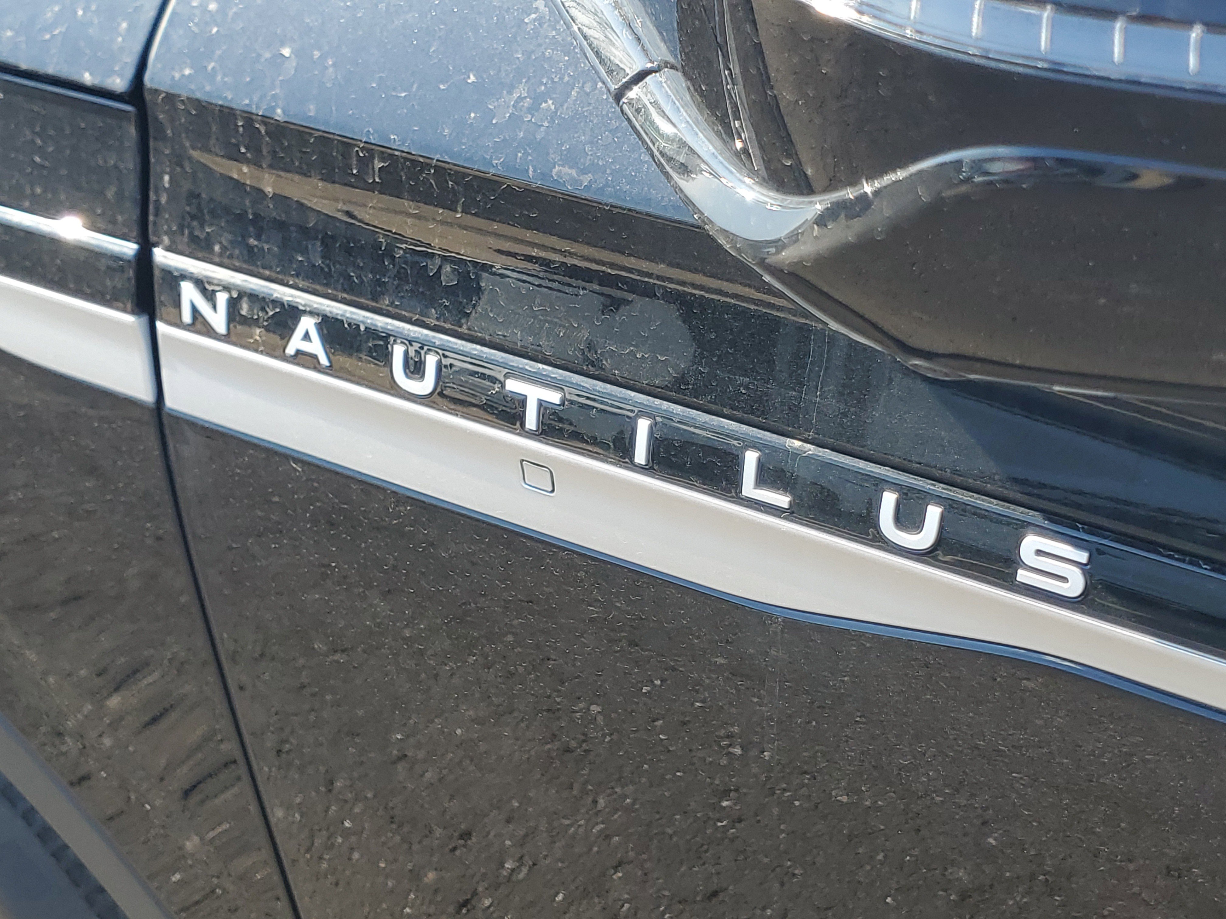 New 2026 Lincoln Nautilus Premier w/ Equipment Group 102A image 7