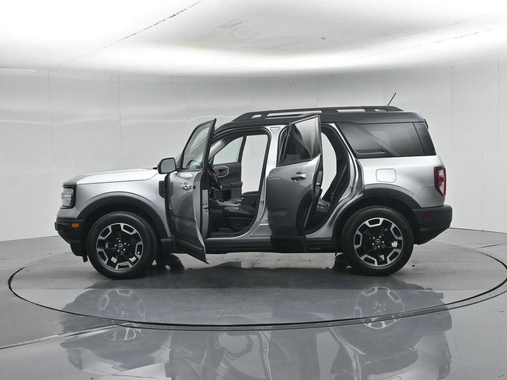Certified 2023 Ford Bronco Sport Outer Banks w/ Tech Package AWD/4WD image 38