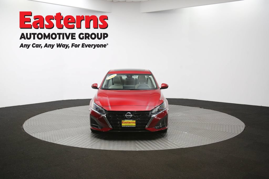 Used 2023 Nissan Altima 2.5 SV w/ SV Premium Package FWD image 52