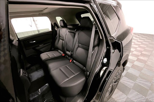 New 2026 Nissan Rogue Dark Armor FWD image 11