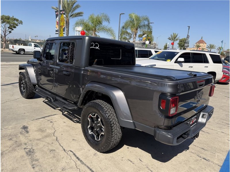 Used 2023 Jeep Gladiator Sport AWD/4WD image 12