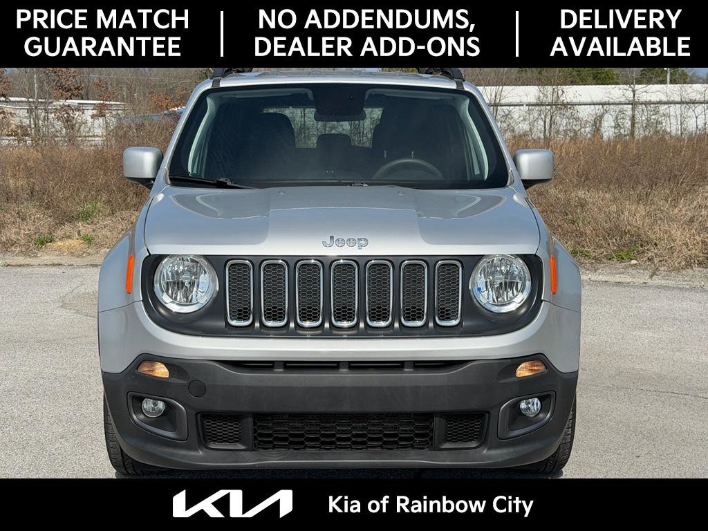 Used 2018 Jeep Renegade Latitude image 2