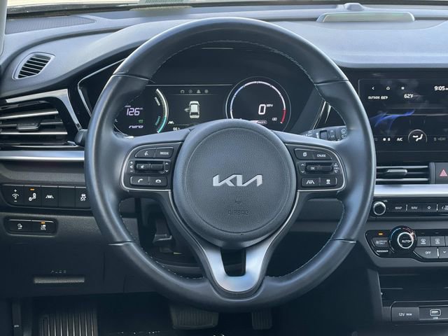 Used 2022 Kia Niro EX Premium image 8