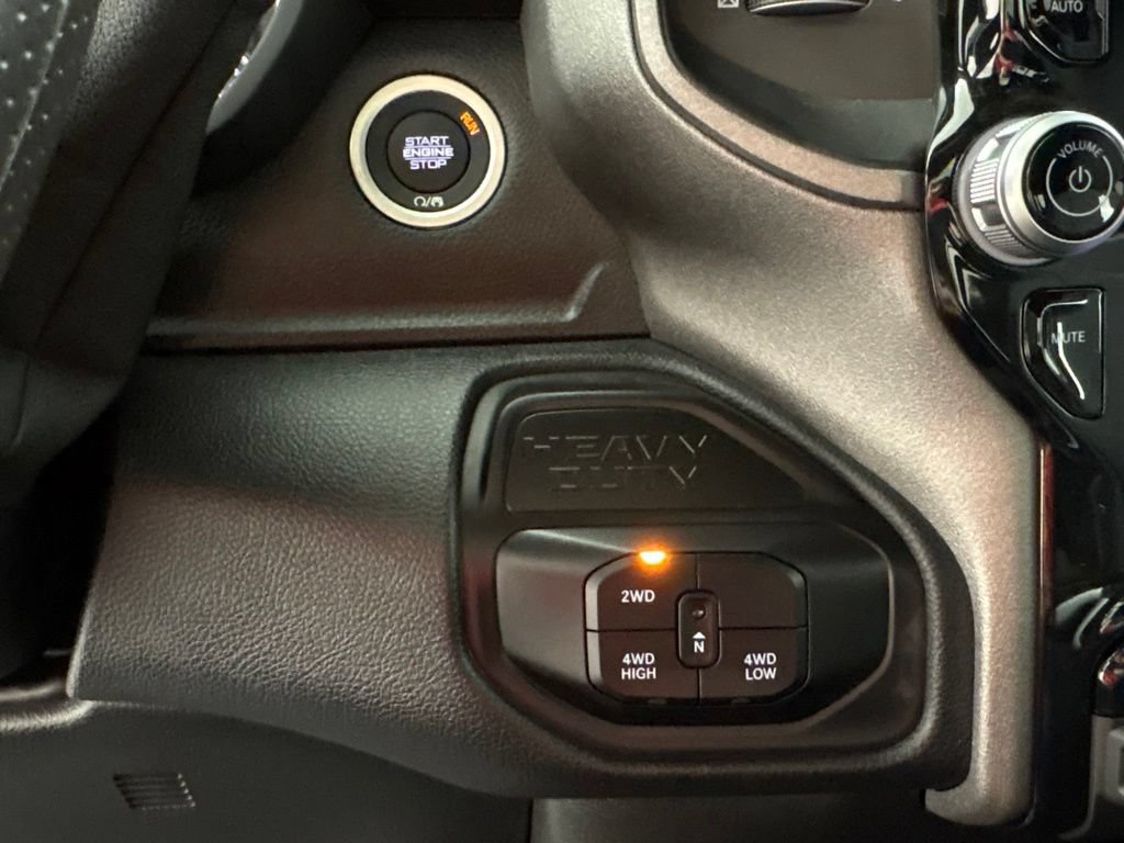 New 2026 RAM 3500 Tradesman AWD/4WD image 27