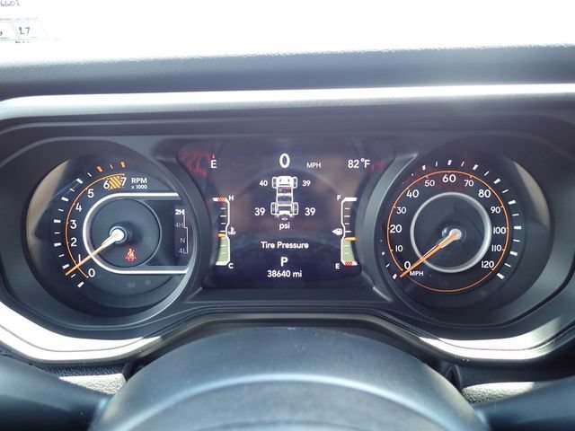 Used 2024 Jeep Wrangler Unlimited Rubicon AWD/4WD image 26