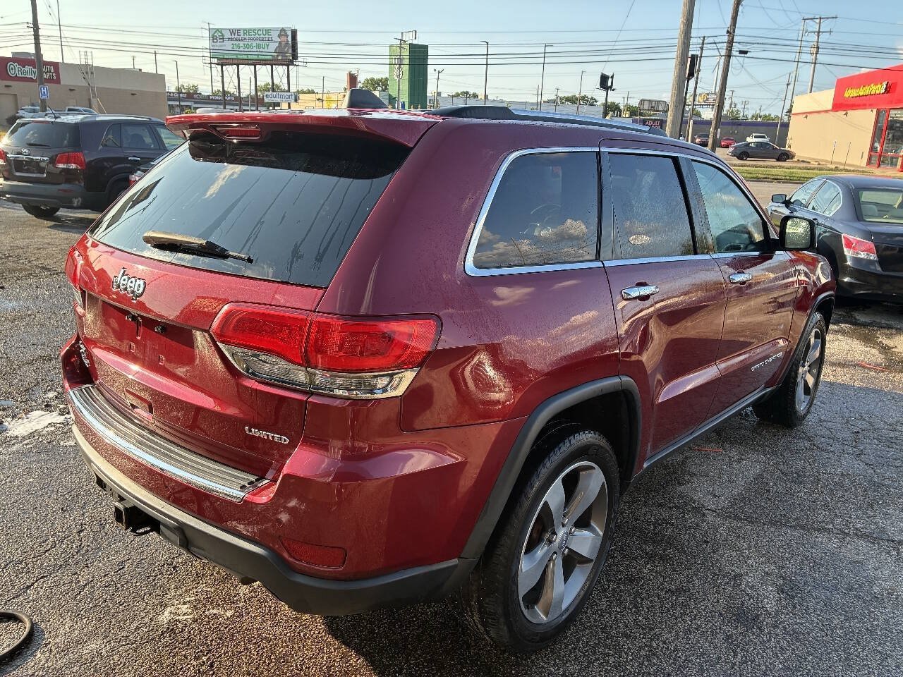 Used 2015 Jeep Grand Cherokee Limited w/ Luxury Group II AWD/4WD image 4