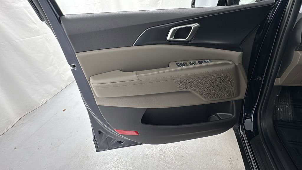 New 2026 Kia Carnival image 20