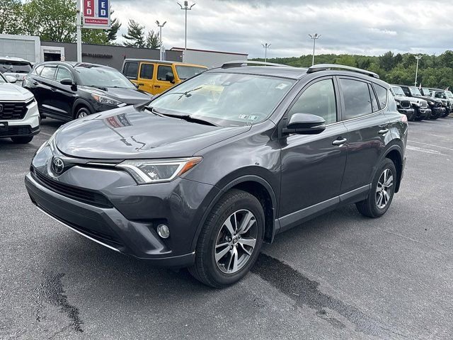 Used 2018 Toyota RAV4 XLE w/ Plus Extra Value Package AWD/4WD image 3