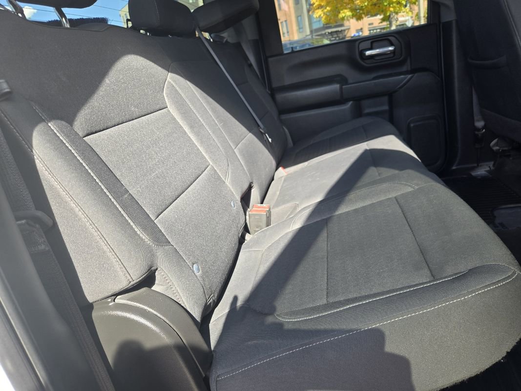 Used 2022 Chevrolet Silverado 2500 LT w/ Convenience Package image 22