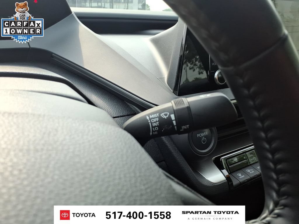 Used 2025 Toyota Prius LE FWD image 23