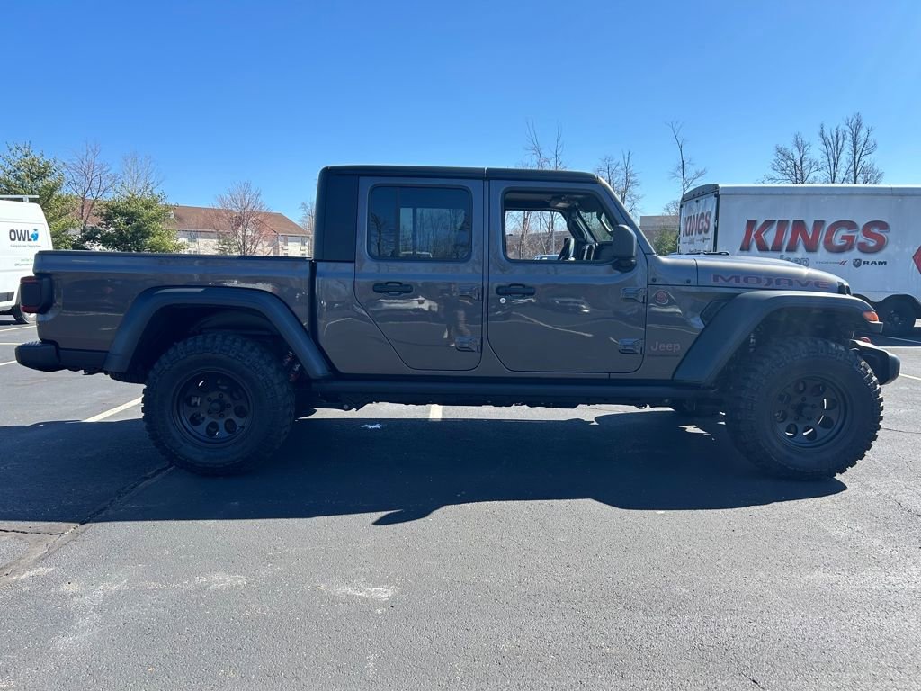 Certified 2025 Jeep Gladiator Mojave image 8