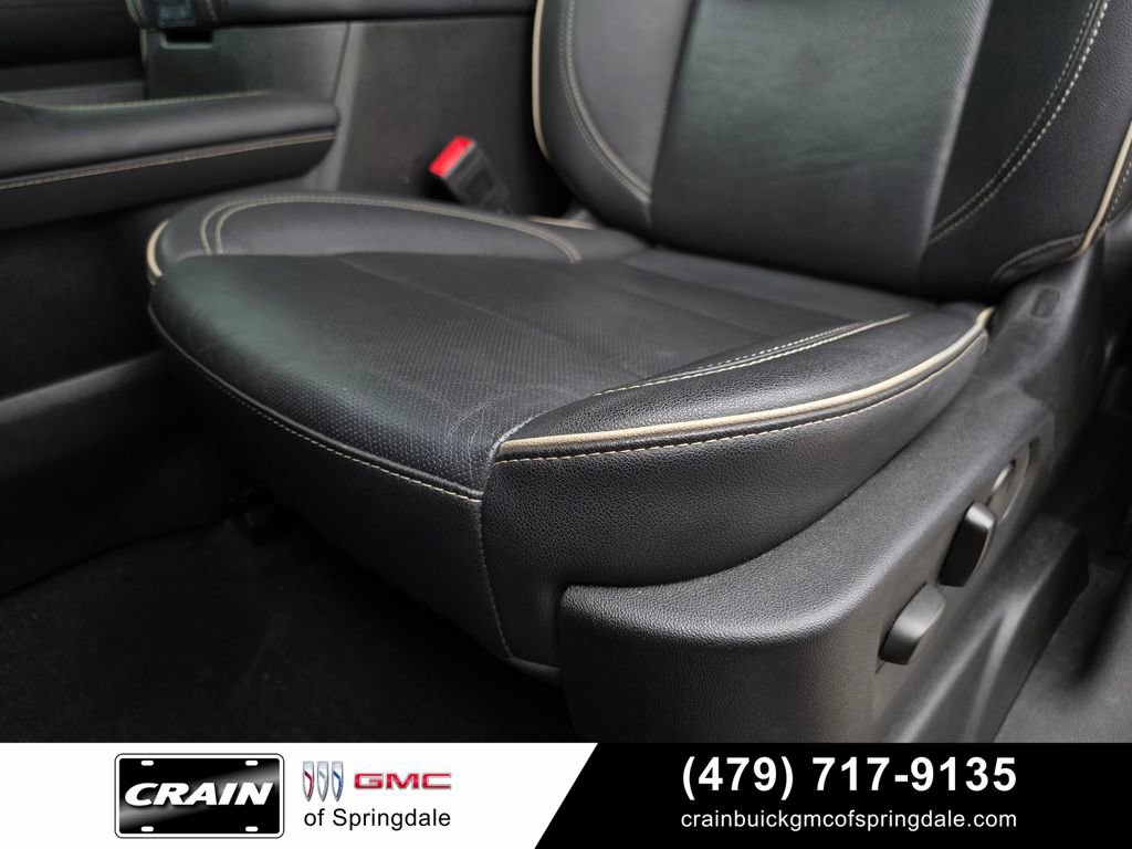 Used 2022 GMC Yukon SLT w/ SLT Premium Package AWD/4WD image 23
