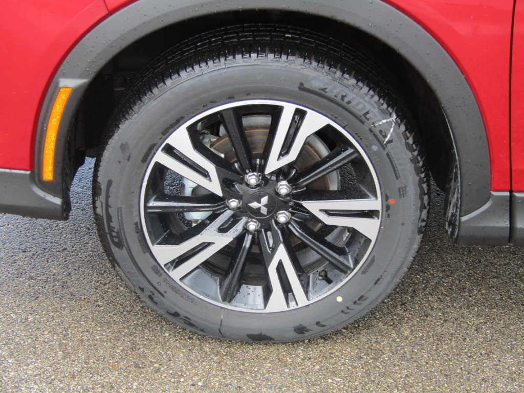 Used 2026 Mitsubishi Eclipse Cross SE AWD/4WD image 4