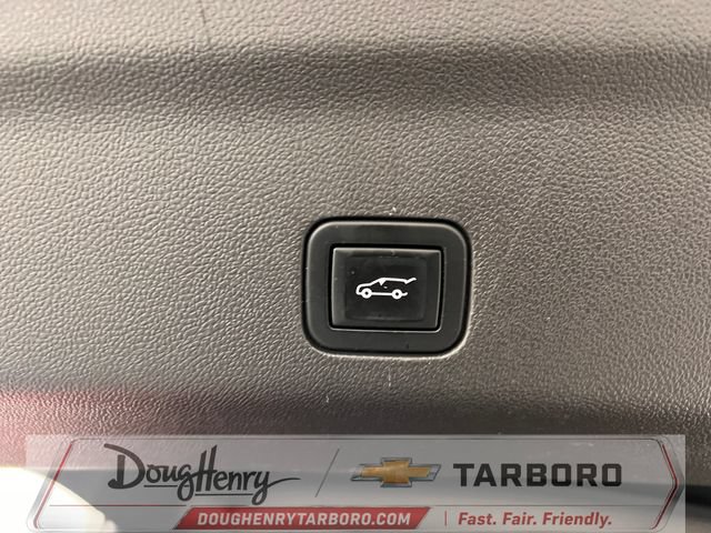 Used 2021 Chevrolet Suburban Z71 w/ Z71 Off-Road Package AWD/4WD image 39