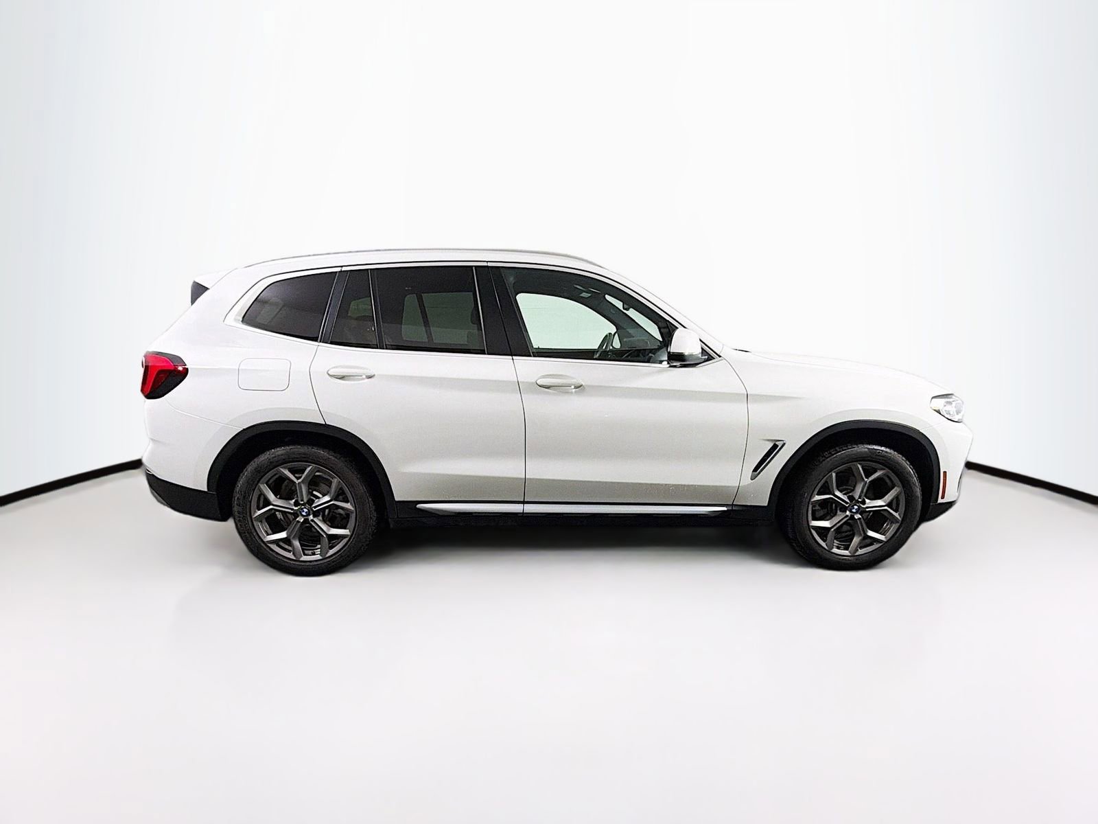 Used 2022 BMW X3 xDrive30i w/ Convenience Package image 8