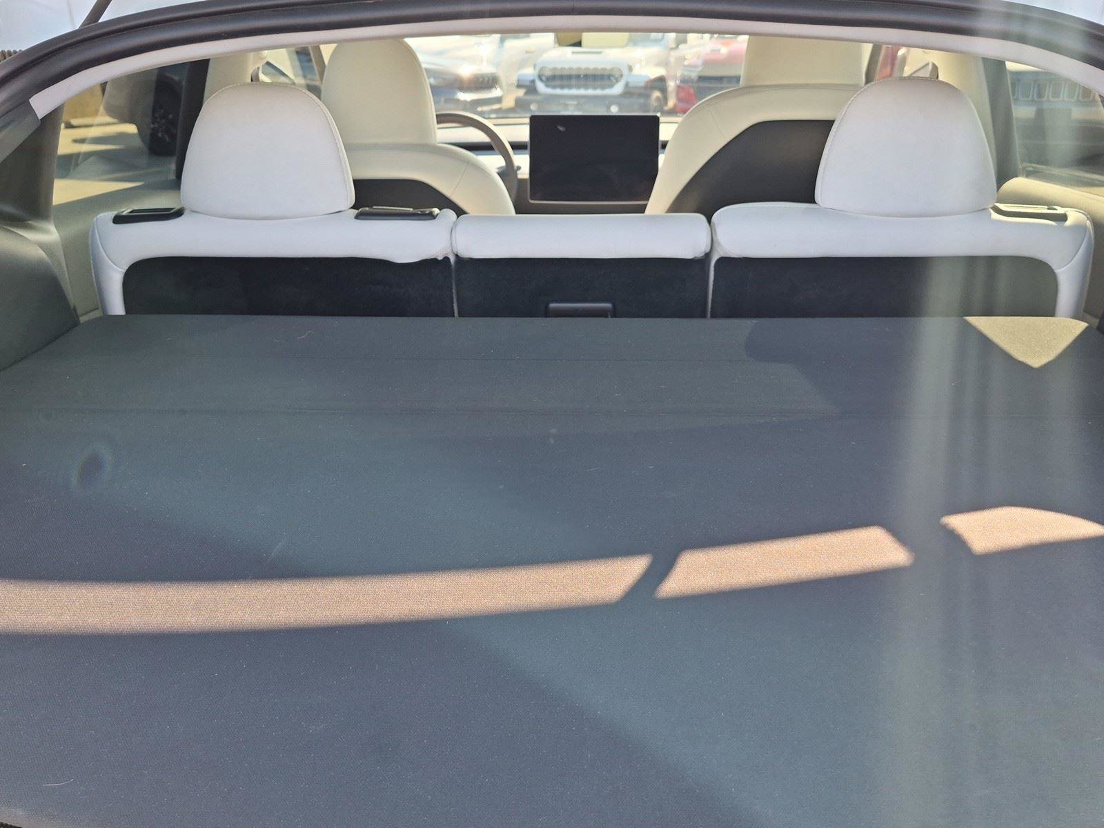 Used 2023 Tesla Model Y AWD image 12