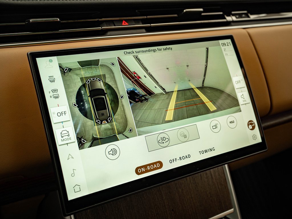 New 2026 Land Rover Range Rover Long Wheelbase SE image 34