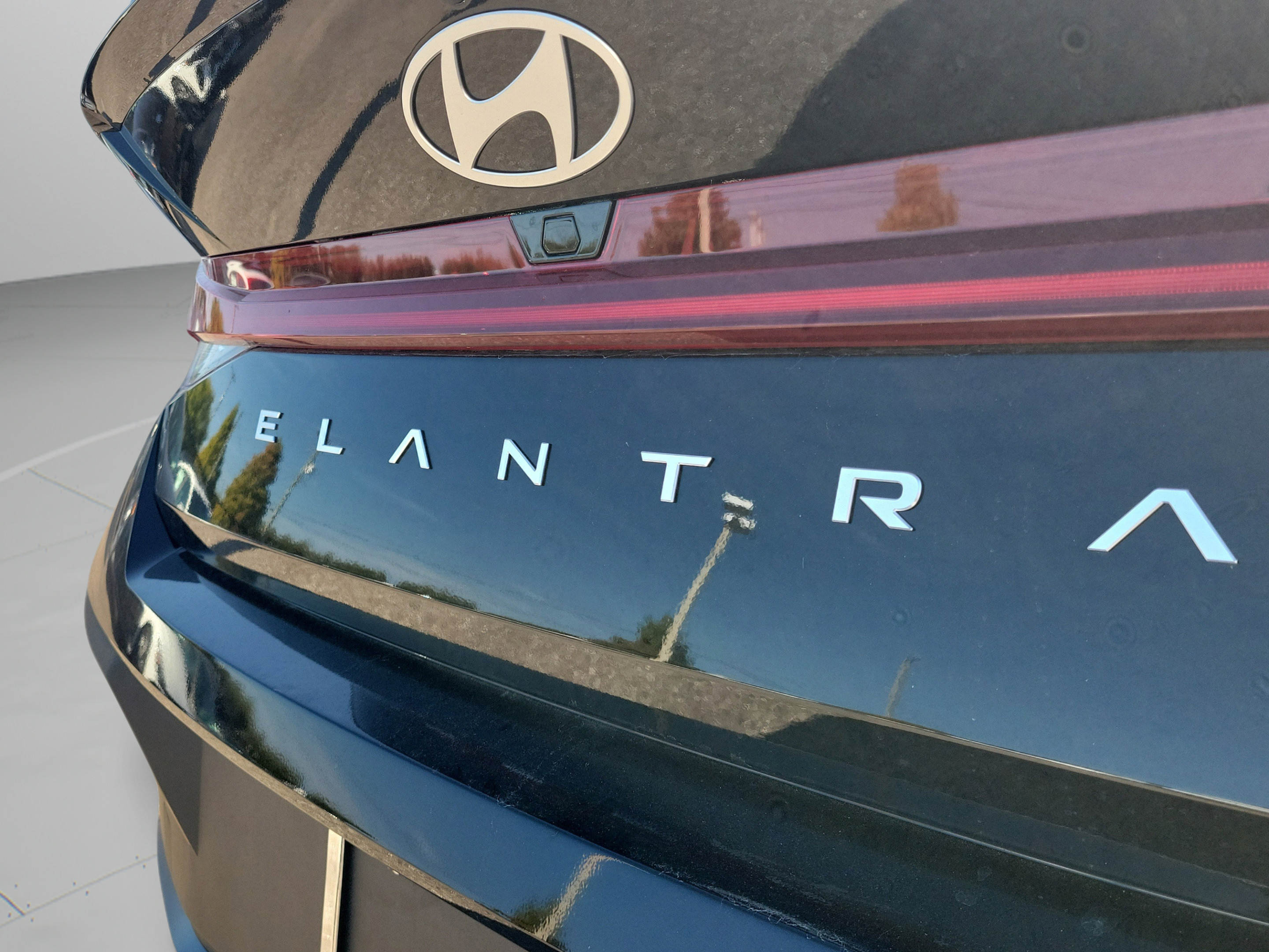 New 2026 Hyundai Elantra SEL FWD image 31