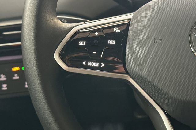 Used 2023 Volkswagen ID.4 S image 30