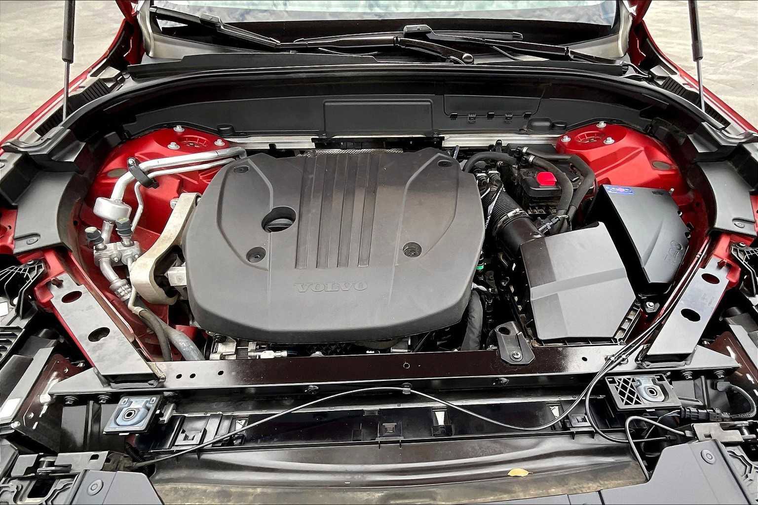 Used 2023 Volvo XC60 B5 Plus w/ Climate Package image 13