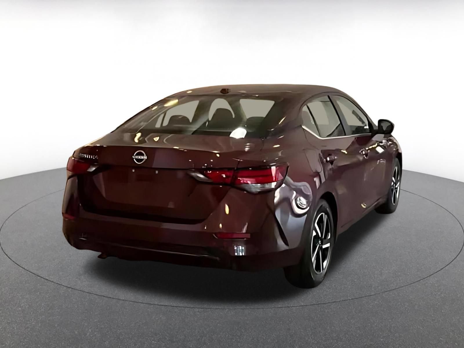 Used 2025 Nissan Sentra SV FWD image 10