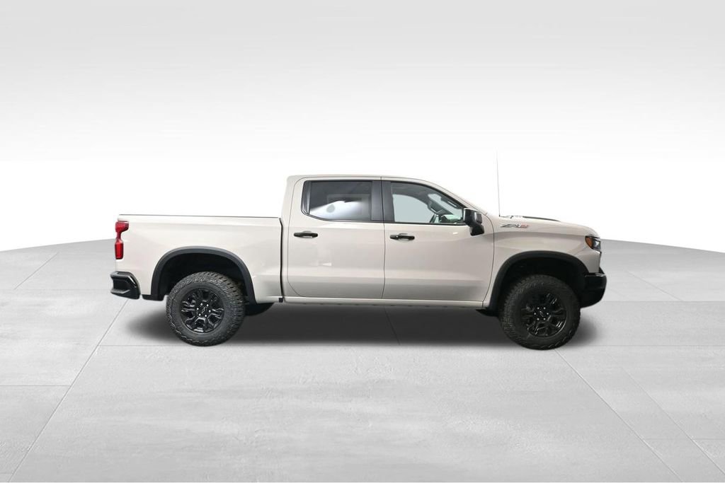 New 2026 Chevrolet Silverado 1500 ZR2 AWD/4WD image 2