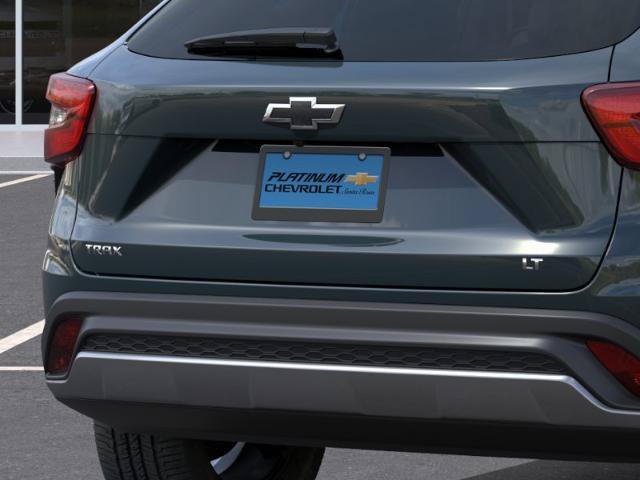New 2026 Chevrolet Trax LT w/ LT Convenience Package FWD image 14