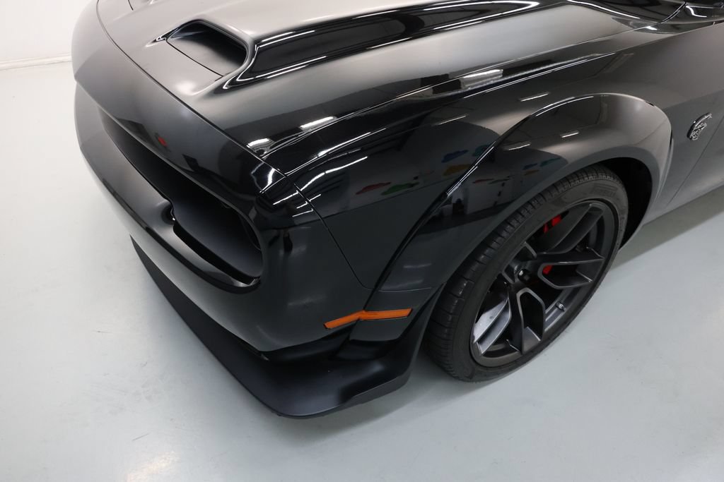 Used 2022 Dodge Challenger SRT Hellcat RWD image 52